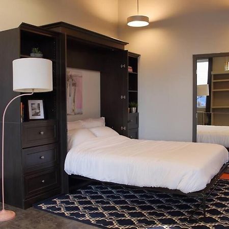 Suite #B, Industrial Styling, Ac Halifax Eksteriør bilde