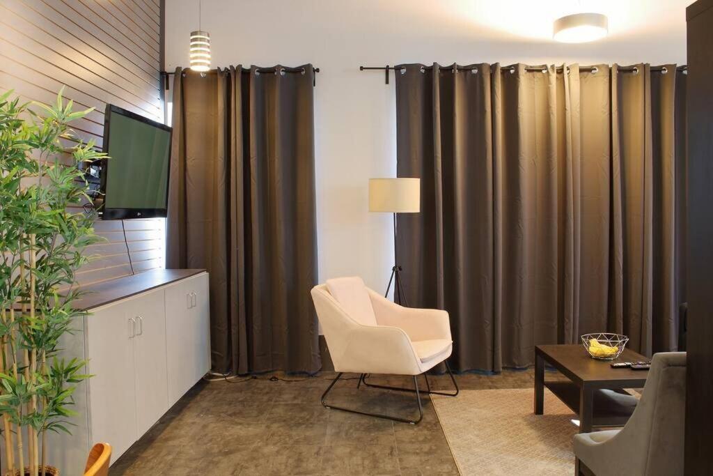 Suite #B, Industrial Styling, Ac Halifax Eksteriør bilde