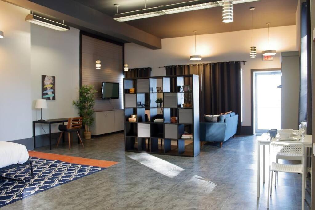 Suite #B, Industrial Styling, Ac Halifax Eksteriør bilde