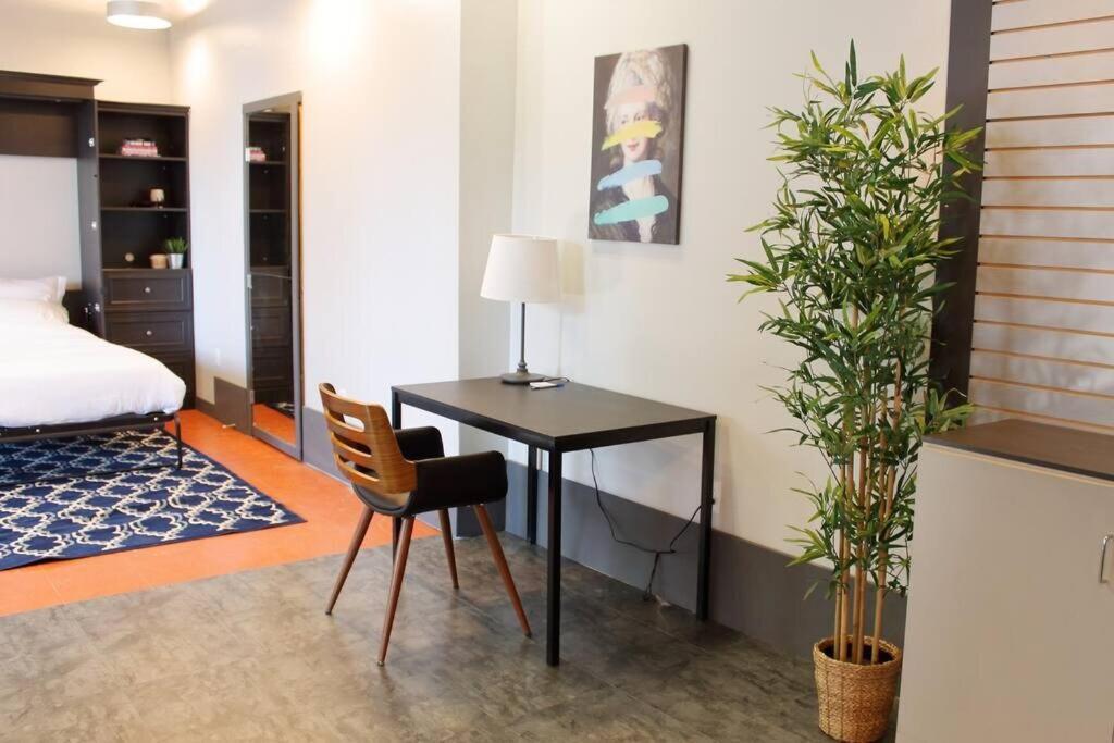 Suite #B, Industrial Styling, Ac Halifax Eksteriør bilde